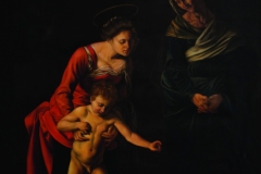 SILVIA DEL SECCO, Parafrenieri, d’après Caravaggio. Exposé dans l’espace “Vrais faux”.